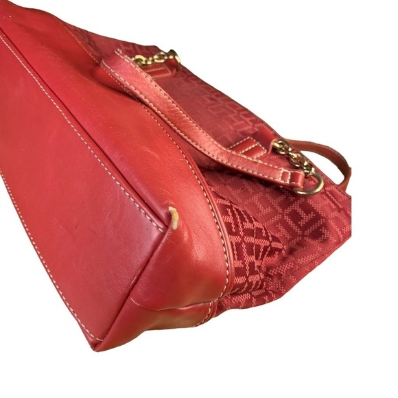Tommy Hilfiger Tote Bag Red Logo Fabric Leather Trim Goldtone Hardware Chain - Picture 5 of 15